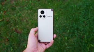 Realme GT 2 Explorer Master: la summa dei Realme 2022 | Video